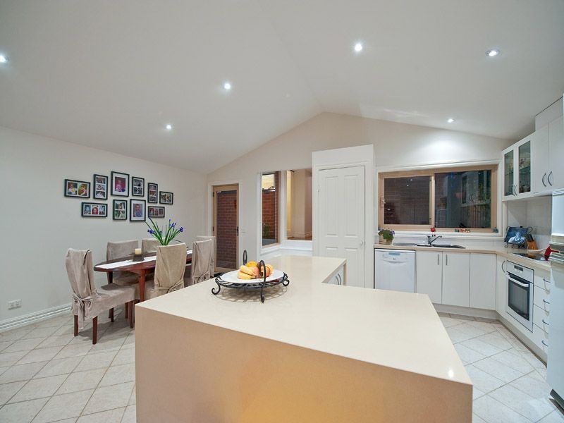 2 Kars Street, Frankston South VIC 3199