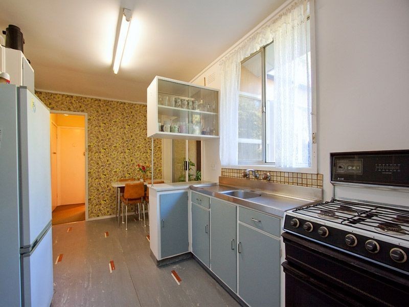 13 Karingal Drive, Frankston VIC 3199