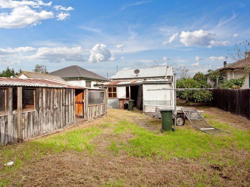 4 Silas Avenue, Frankston VIC 3199