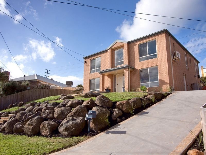 11 Kenmore Court, Frankston VIC 3199