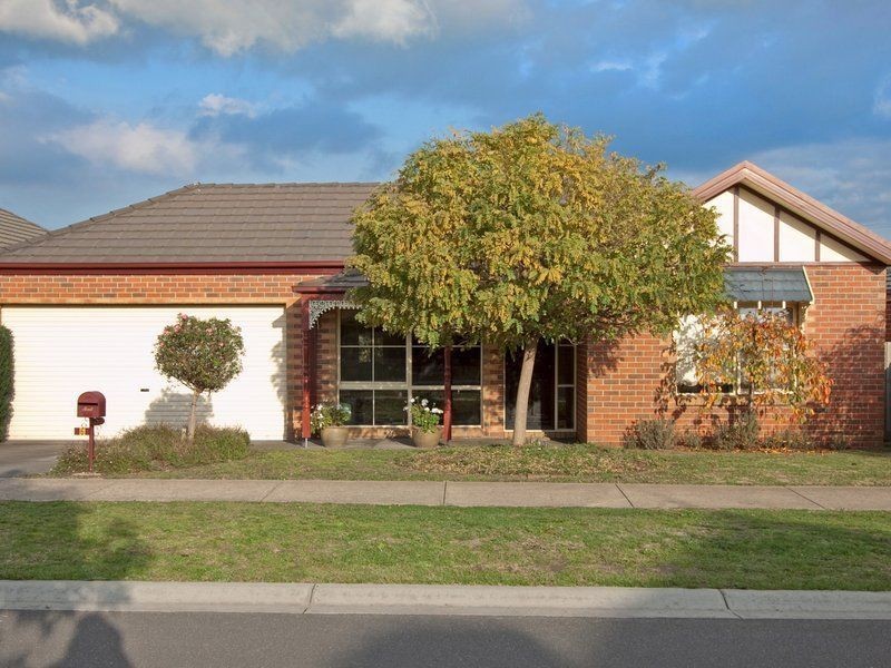 6 Crestview Court, Frankston South VIC 3199