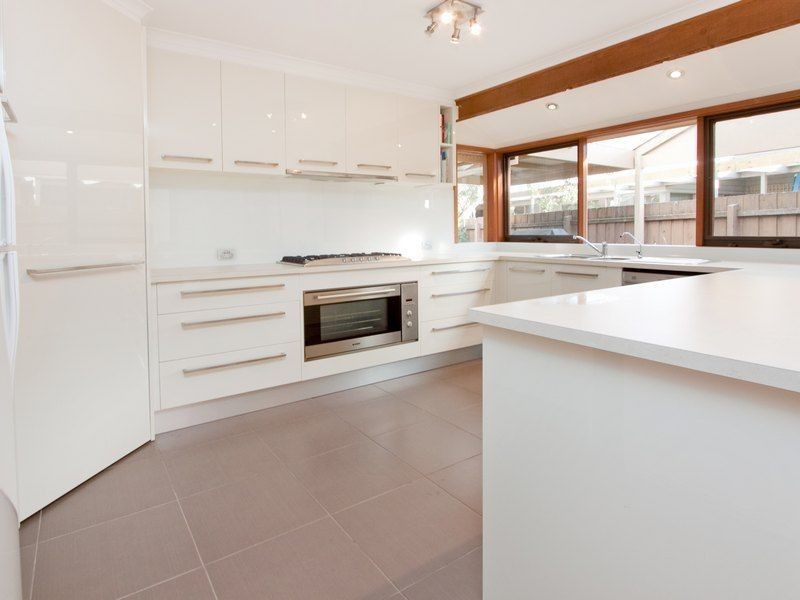 2 Donnelly Rise, Frankston South VIC 3199