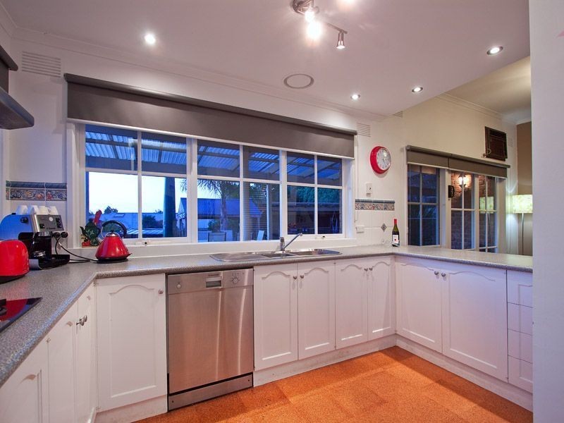 2 Shelbury Place, Frankston South VIC 3199