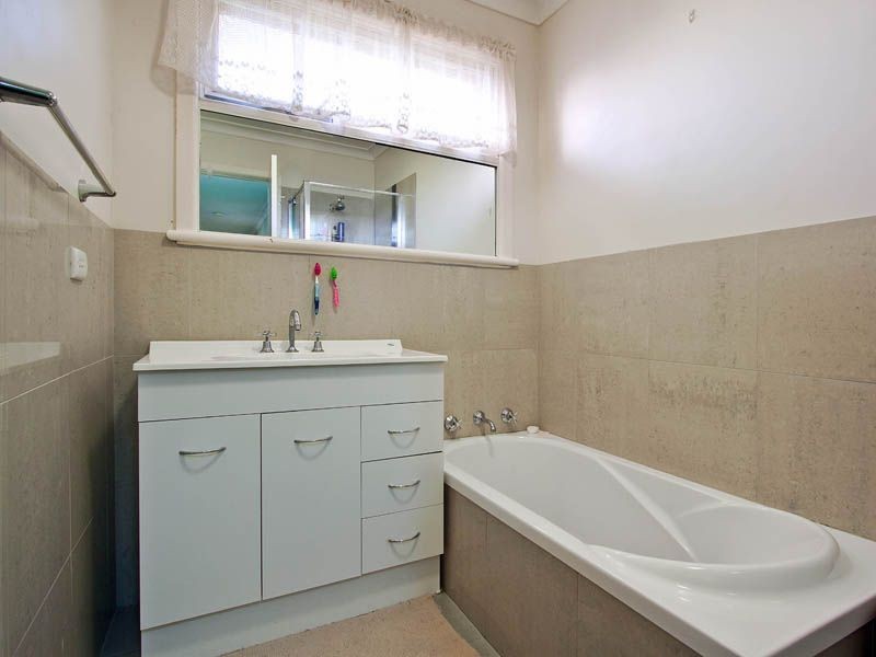 3 Holmes Street, Frankston VIC 3199