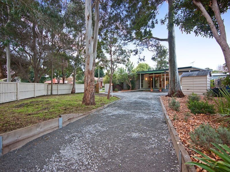 5 Devon Court, Frankston VIC 3199