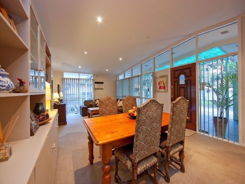 5 Devon Court, Frankston VIC 3199