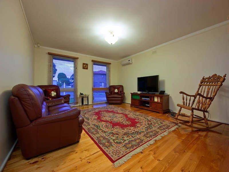 15 Narambi Crescent, Frankston VIC 3199