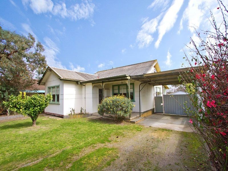 23 Burns Street, Frankston VIC 3199