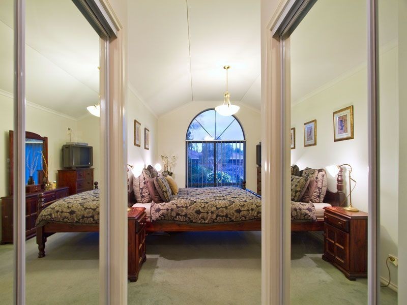 33 Woodside Avenue, Frankston South VIC 3199