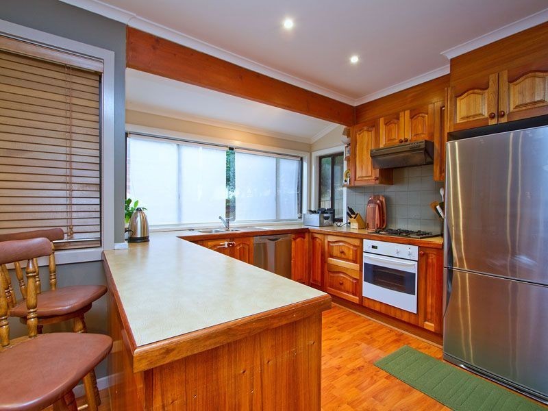 16 Brompton Close, Frankston South VIC 3199