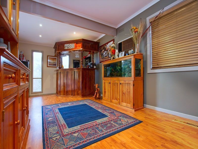 16 Brompton Close, Frankston South VIC 3199