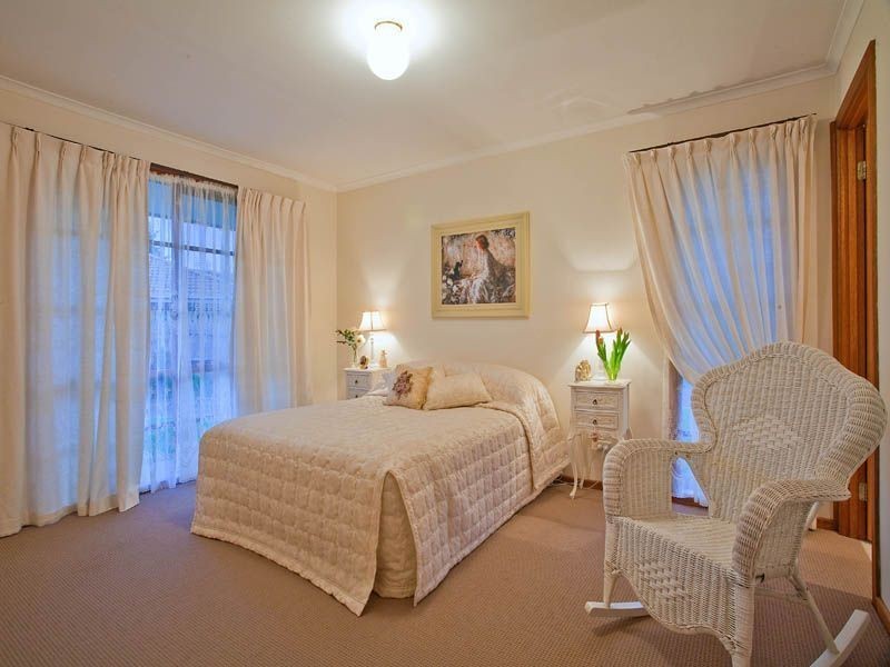 7 Chatterley Court, Frankston VIC 3199