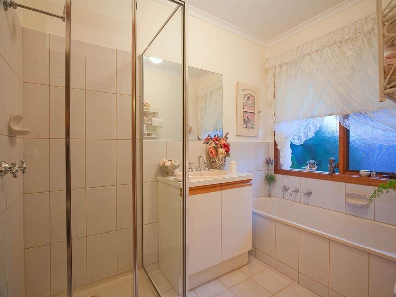7 Chatterley Court, Frankston VIC 3199