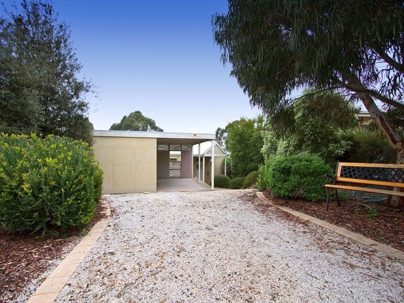 10 Mapiti Court, Frankston VIC 3199