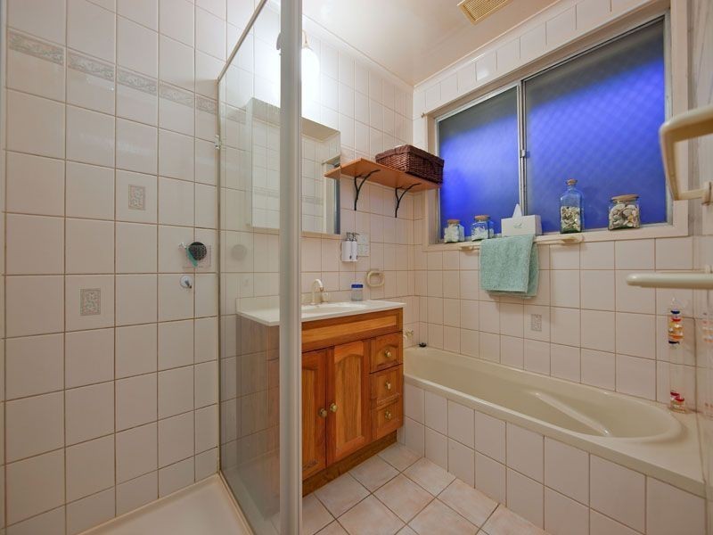 64 Washington Drive, Frankston VIC 3199