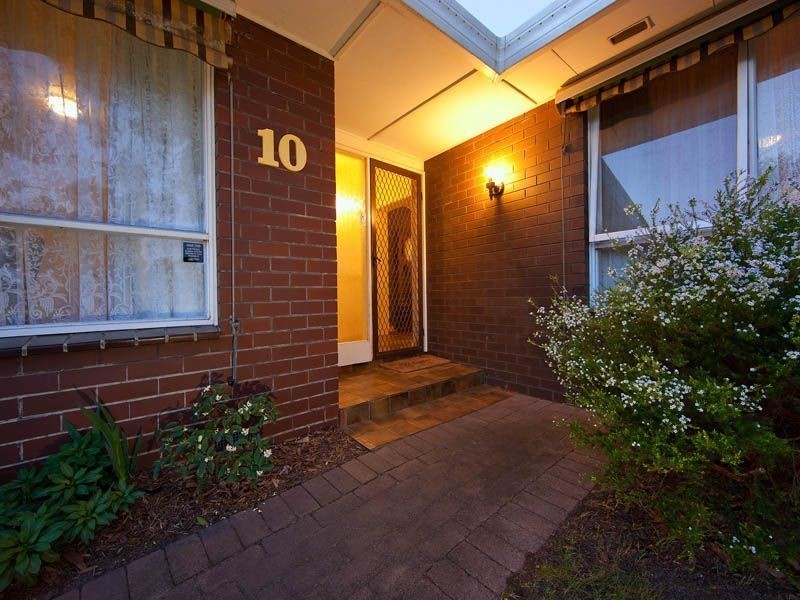 10 Belar Avenue, Frankston VIC 3199