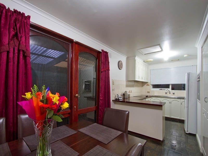 5 Melaleuca Court, Frankston VIC 3199