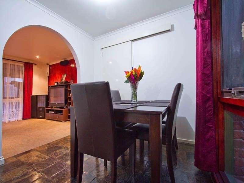 5 Melaleuca Court, Frankston VIC 3199