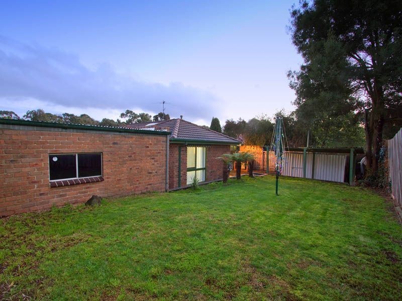 5 Melaleuca Court, Frankston VIC 3199