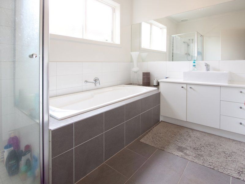 2/39 Towerhill Road, Frankston South VIC 3199