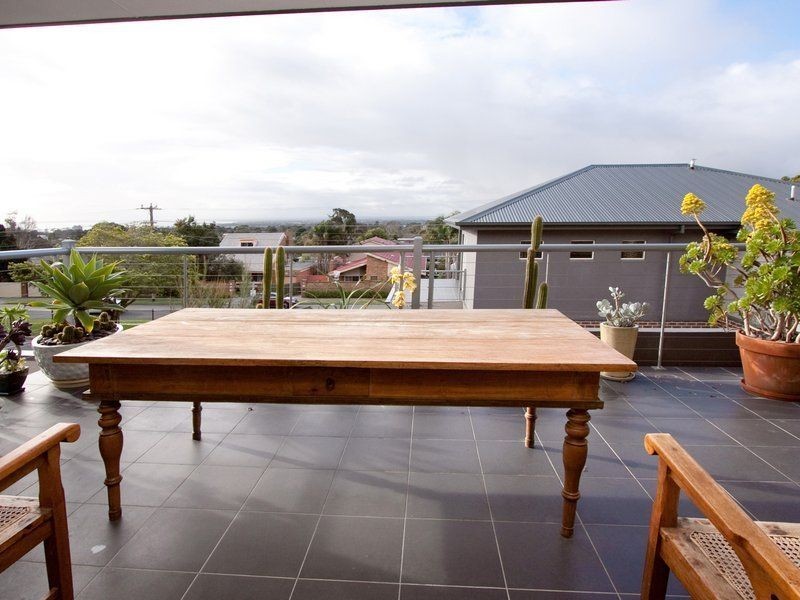 2/39 Towerhill Road, Frankston South VIC 3199