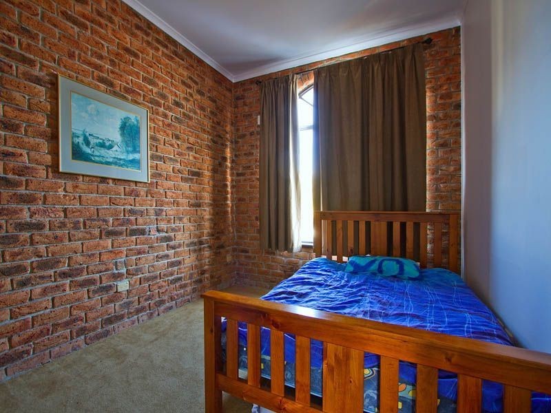 120/325 Nepean Highway, Frankston VIC 3199