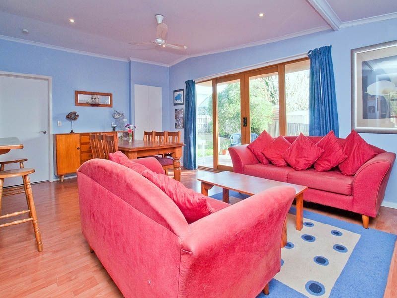 8 Camden Court, Frankston VIC 3199