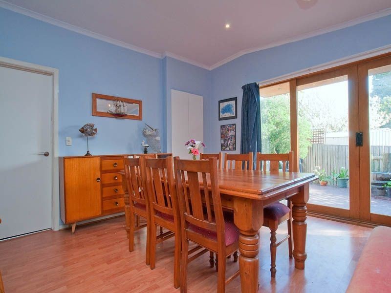 8 Camden Court, Frankston VIC 3199