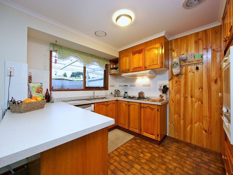 4 Lytham Court, Frankston VIC 3199