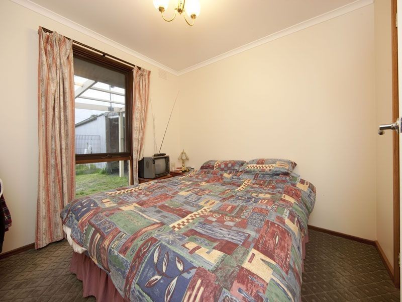 4 Lytham Court, Frankston VIC 3199