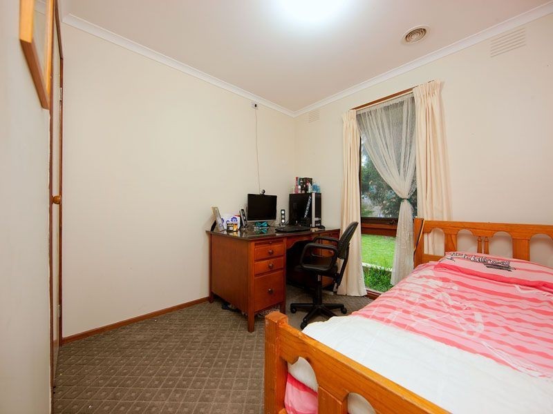 4 Lytham Court, Frankston VIC 3199