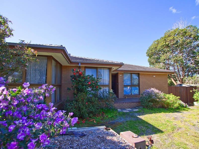 2 Eastbourne Court, Frankston VIC 3199