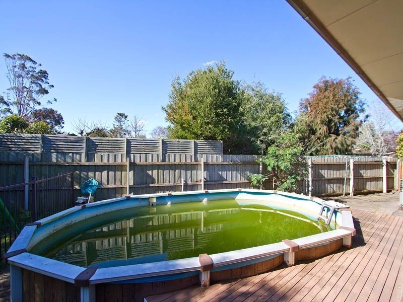 2 Eastbourne Court, Frankston VIC 3199