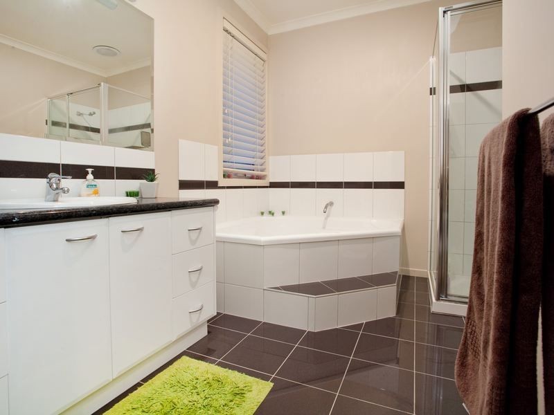 11 Alicudi Avenue, Frankston South VIC 3199