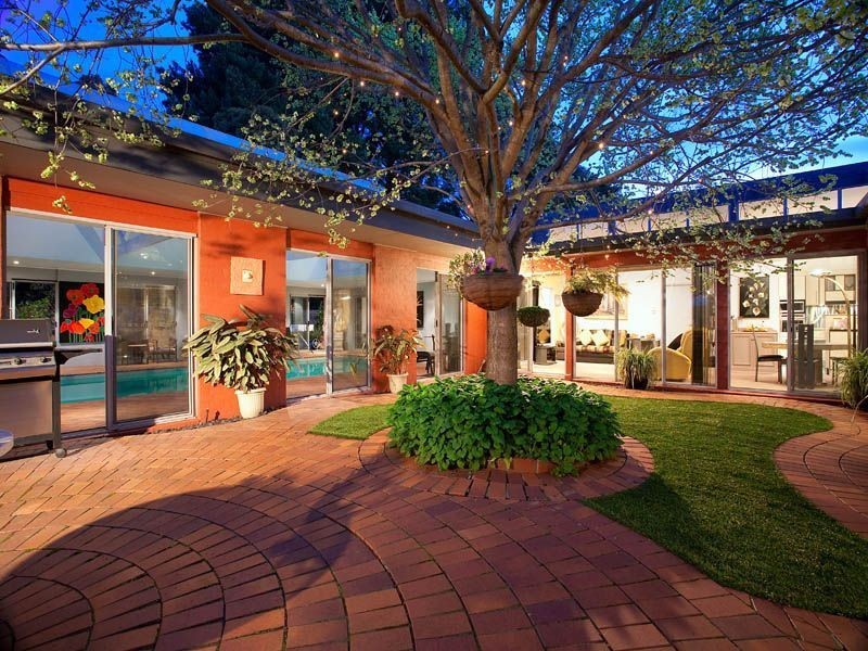17 Guildford Close, Frankston VIC 3199