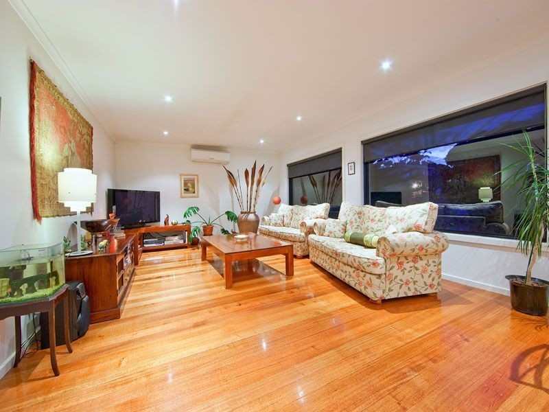 2 Winton Avenue, Frankston VIC 3199