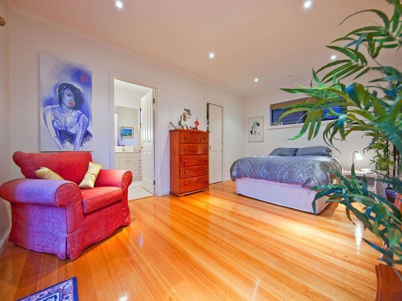 2 Winton Avenue, Frankston VIC 3199