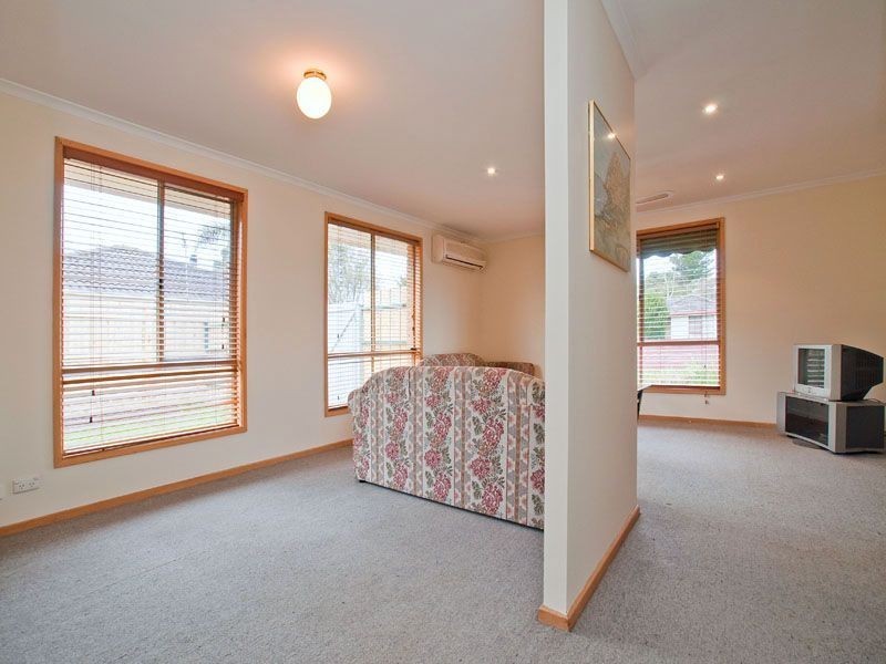 10 Stanley Street, Somerville VIC 3912