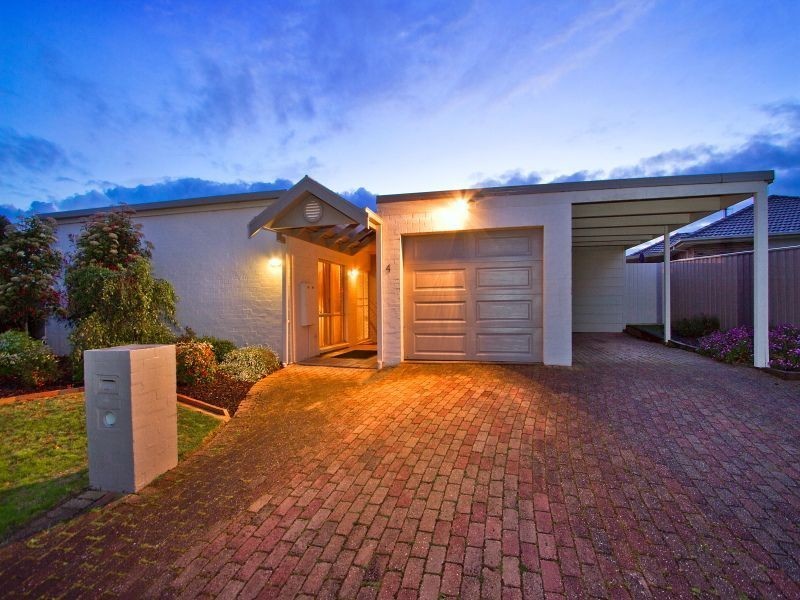 4 Sewell Court, Frankston South VIC 3199
