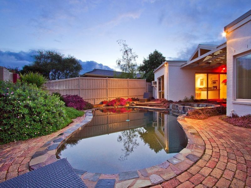 4 Sewell Court, Frankston South VIC 3199