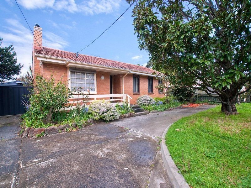 22 Daly Street, Frankston VIC 3199