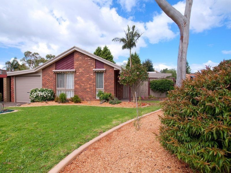 1 Limerwick Court, Frankston VIC 3199