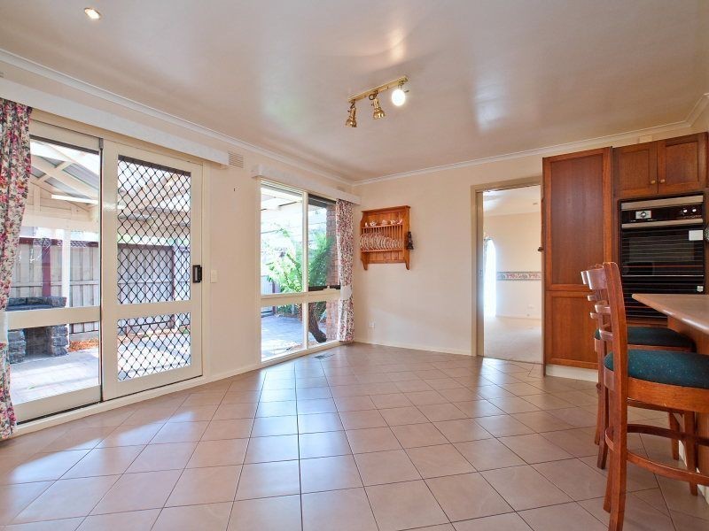 1 Limerwick Court, Frankston VIC 3199