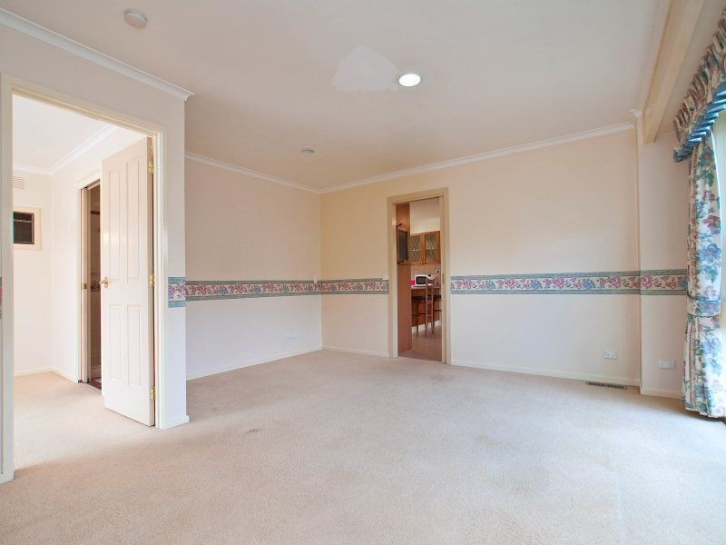 1 Limerwick Court, Frankston VIC 3199