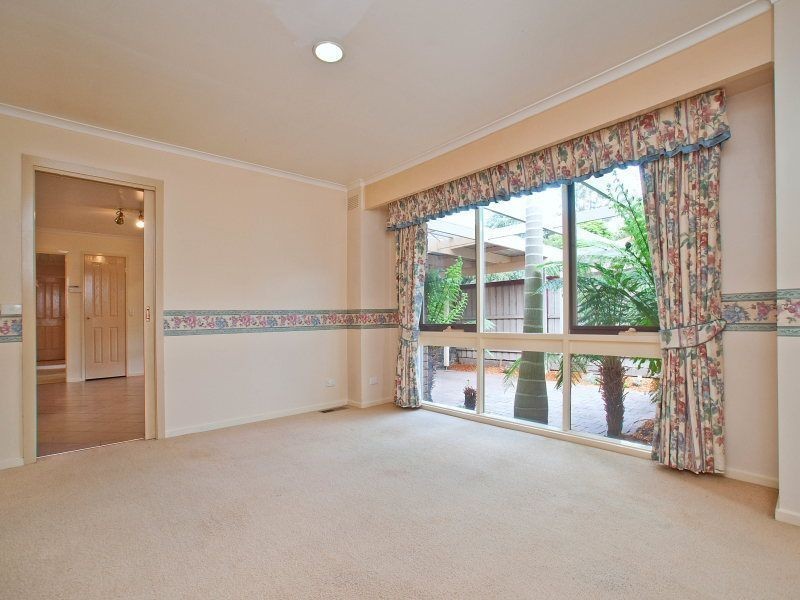 1 Limerwick Court, Frankston VIC 3199