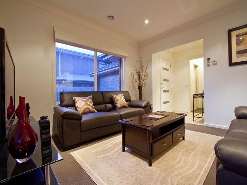 2/10 Cambridge Street, Frankston VIC 3199