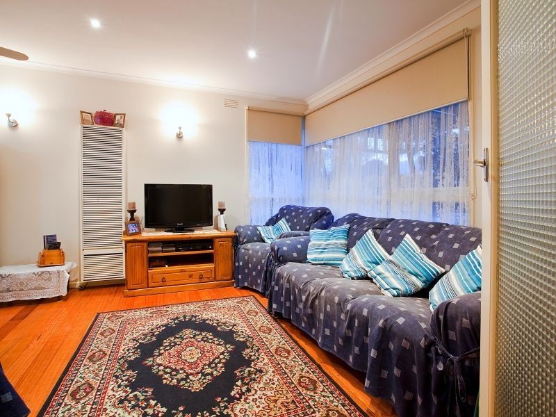 6 Towerhill Road, Frankston VIC 3199