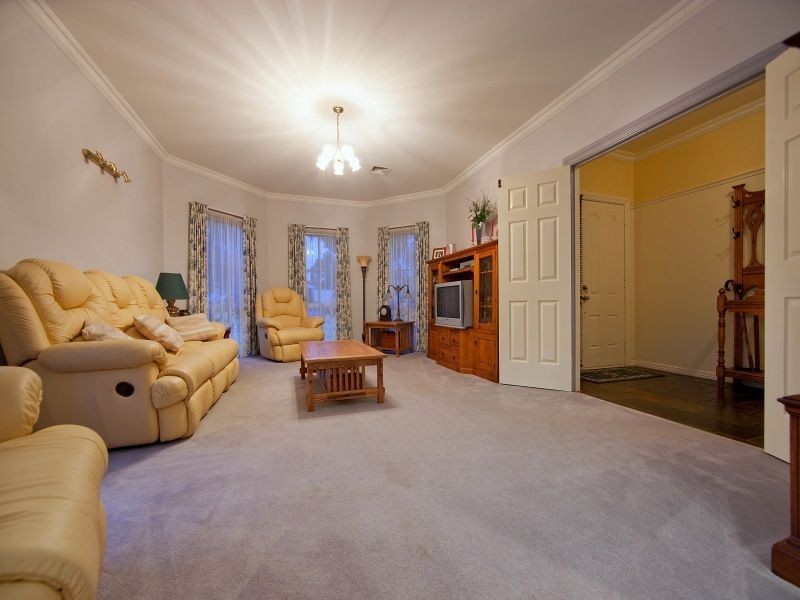 86 Woodside Avenue, Frankston South VIC 3199