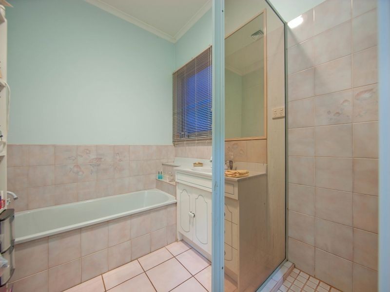 86 Woodside Avenue, Frankston South VIC 3199