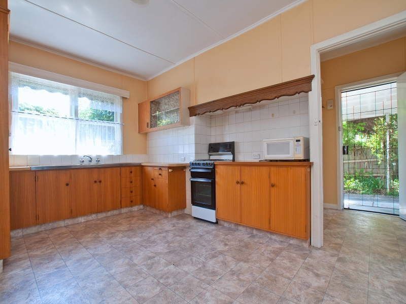 30 Heatherhill Road, Frankston VIC 3199